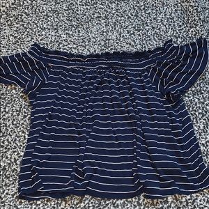 Off-the shoulder shirt